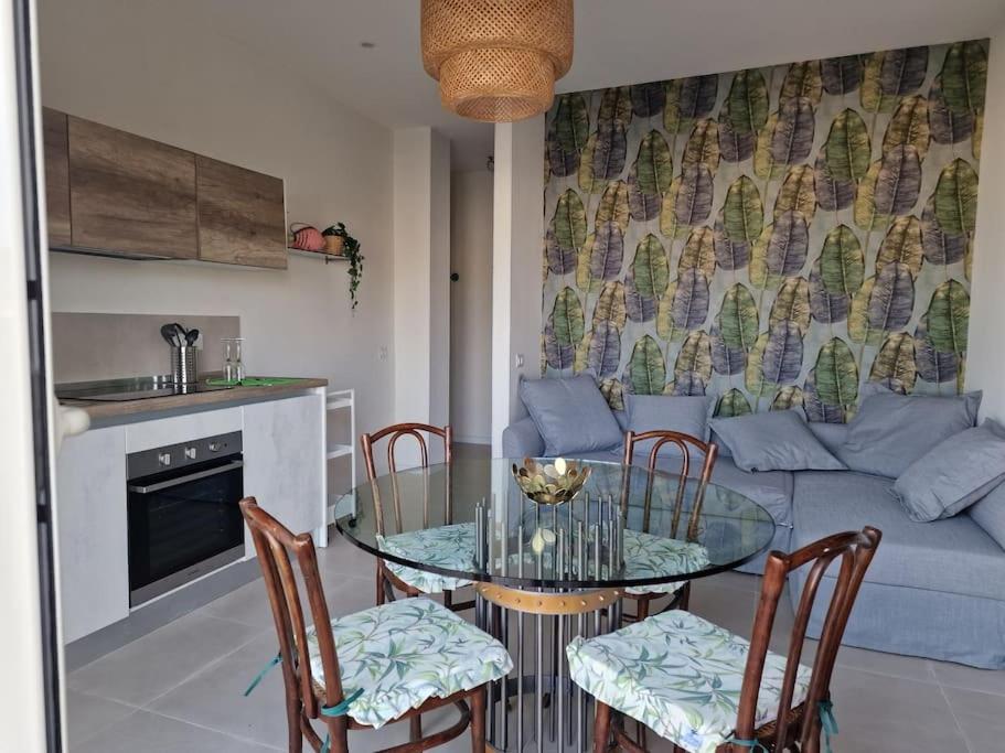 Olivella21 Luxury Apartment Montesanto Napels Buitenkant foto