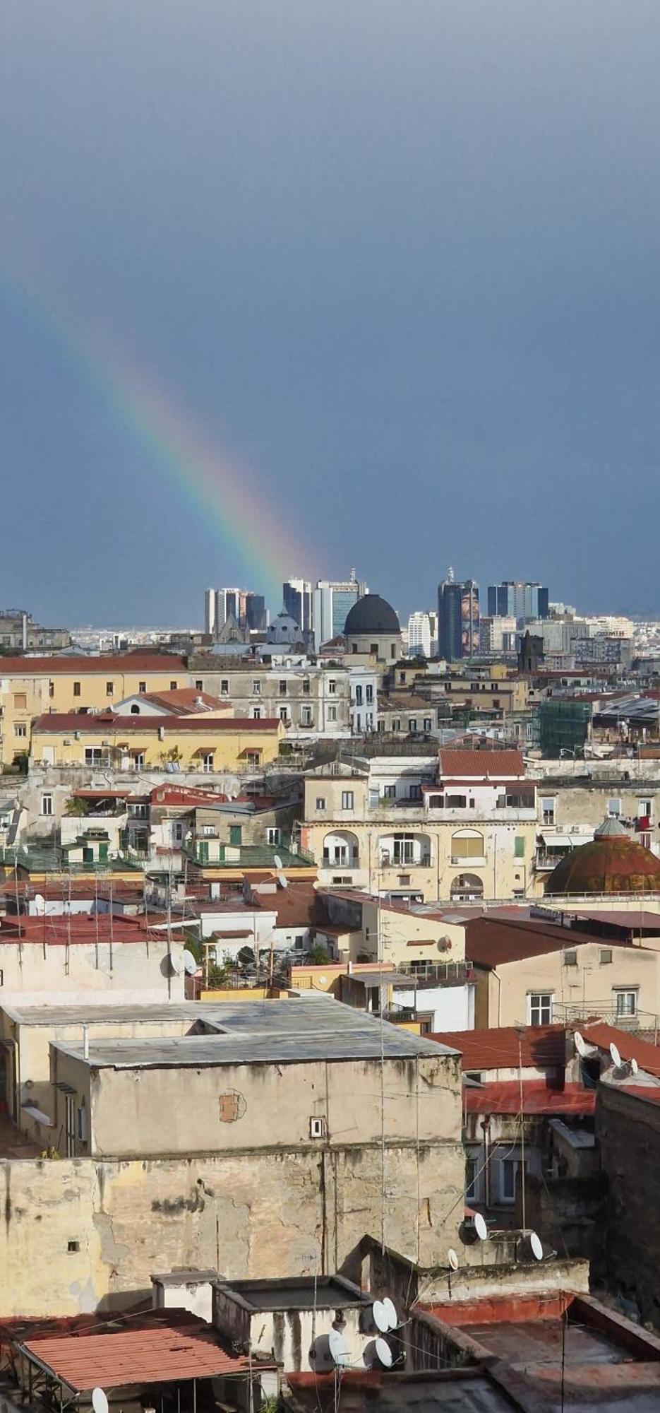 Olivella21 Luxury Apartment Montesanto Napels Buitenkant foto